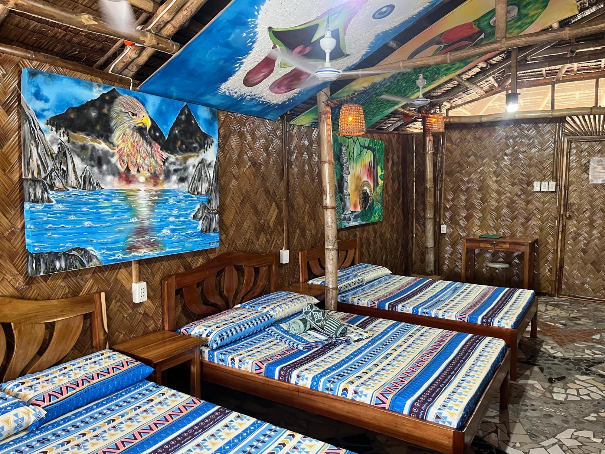 Bamboo Nest Beachfront Puerto Princesa Exterior foto